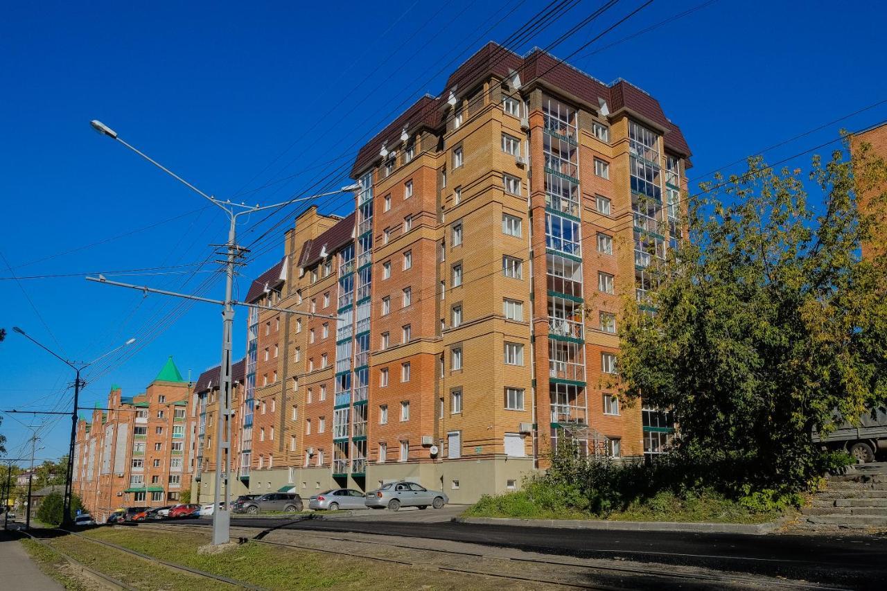 托木斯克Apart Petrovskie On Sovetskaya 60公寓 外观 照片